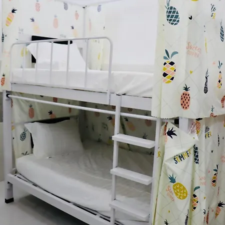 Aloha Saigon Premium Hostel By Local Travel Experts - Newly Opened, Less-Touristy Location, Spacious Rooms, Glass Shower Bathroom, Free Breakfast & Walking Tour Ho Chi Minh City Exterior photo