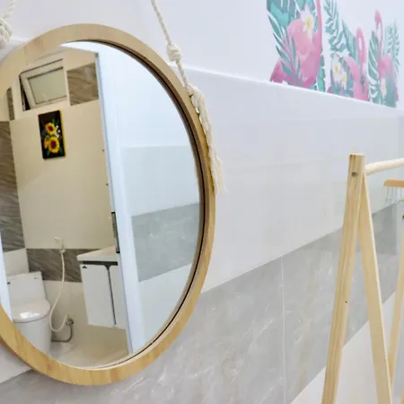 Aloha Saigon Premium Hostel By Local Travel Experts - Newly Opened, Less-Touristy Location, Spacious Rooms, Glass Shower Bathroom, Free Breakfast & Walking Tour Ho Chi Minh City Exterior photo